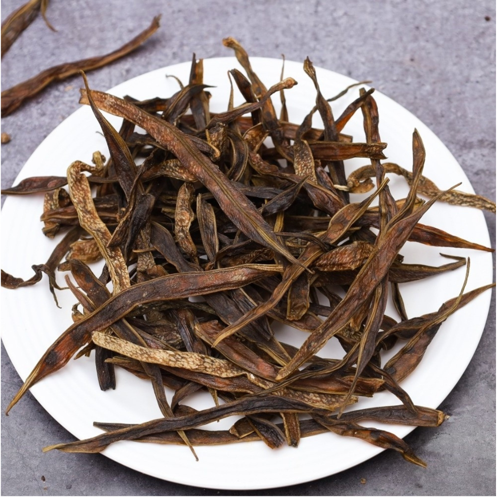 Kothavarangai Vathal (Cluster Bean Fryums)