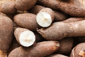 Tapioca – Maravallikkilangu / Kappa / Kasava (1 lb Pack) | Fresh Root Vegetable