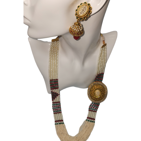Necklaces Set Mugappu Style Ruby Green Cluster High Gold Silver Black  Beads Finish Party Wear